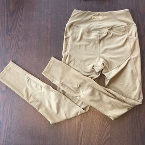 Khaki green Gymshark dreamy Legging size SM